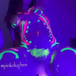 glow in the dark squirting